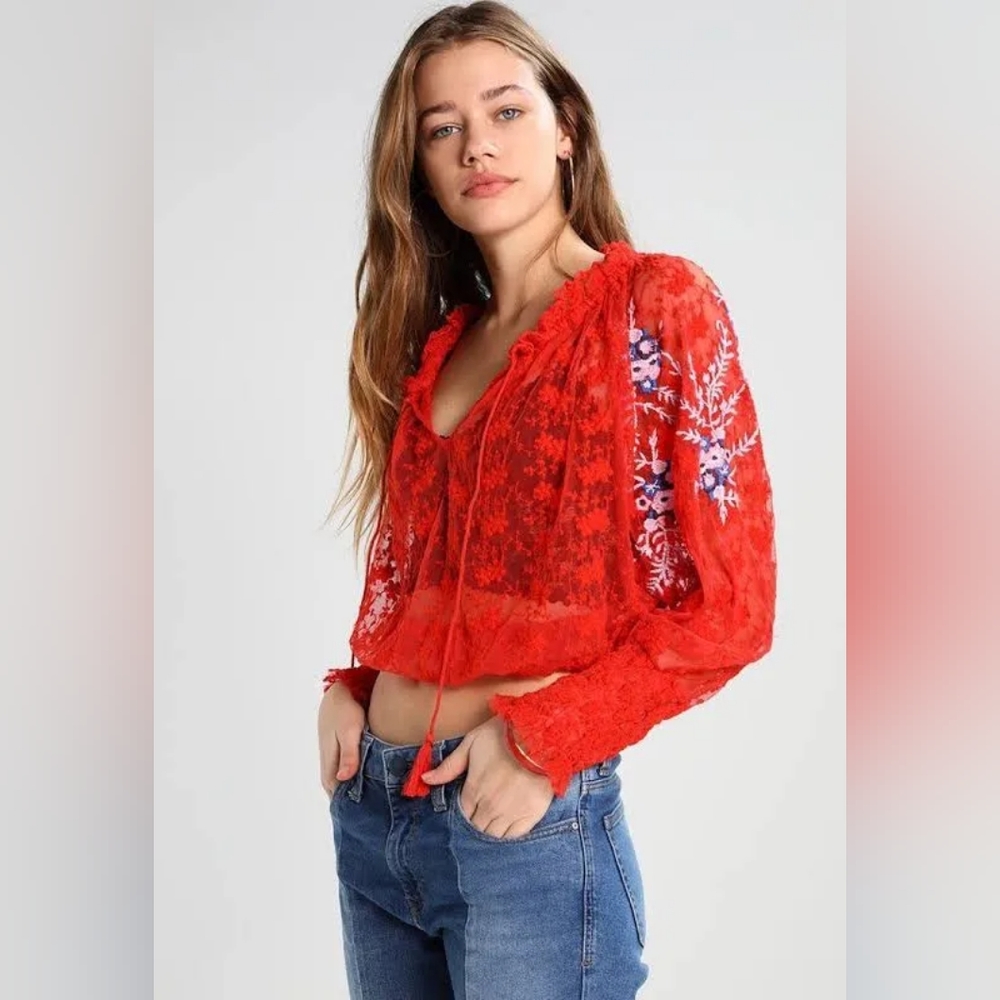 New with Tags "Free People" Red Lace Embroidered Floral Mesh Peasant Top Size XS